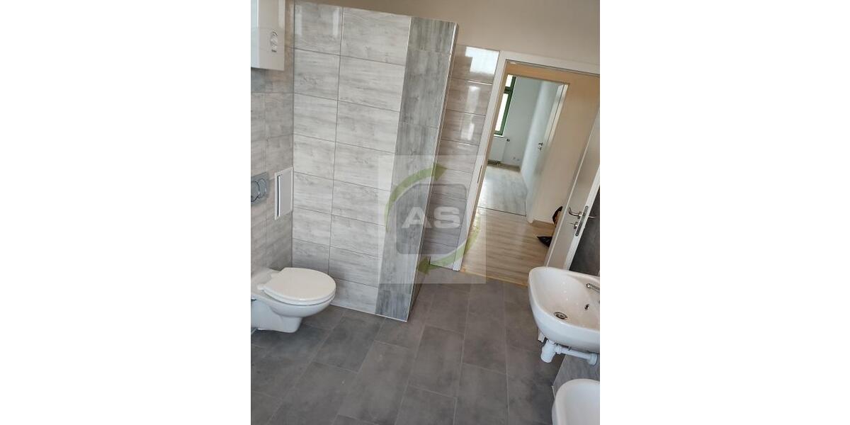 Etagenwohnung Zwickau - 4 Zimmer, 97 m&sup2;, 720&euro; | Angebot:25719762