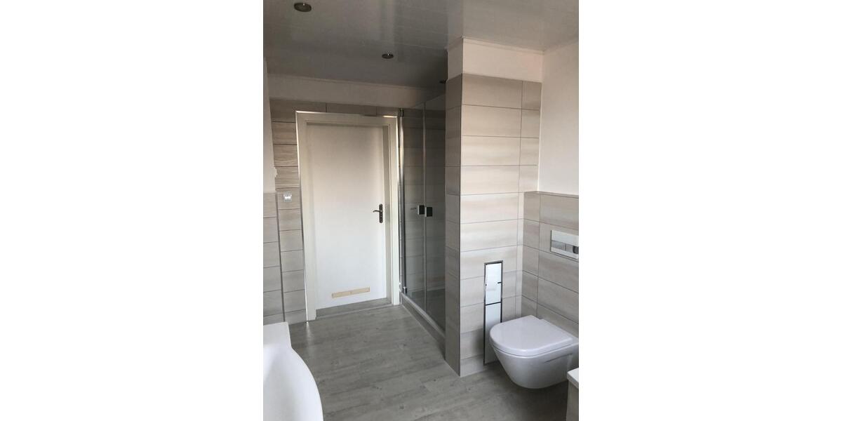 Dachgeschoßwohnung Wilkau-Haßlau Haßlau - 4 Zimmer, 105 m&sup2;, 830&euro; | Angebot:25879866