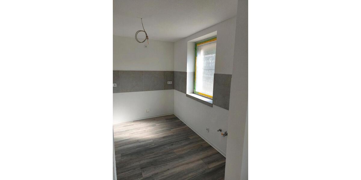 Reihenhaus Greiz - 4 Zimmer, 118 m&sup2;, 890&euro; | Angebot:25979044