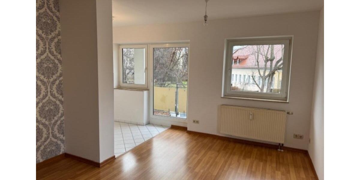 Etagenwohnung Zwickau - 2 Zimmer, 52 m&sup2;, 345&euro; | Angebot:25762698