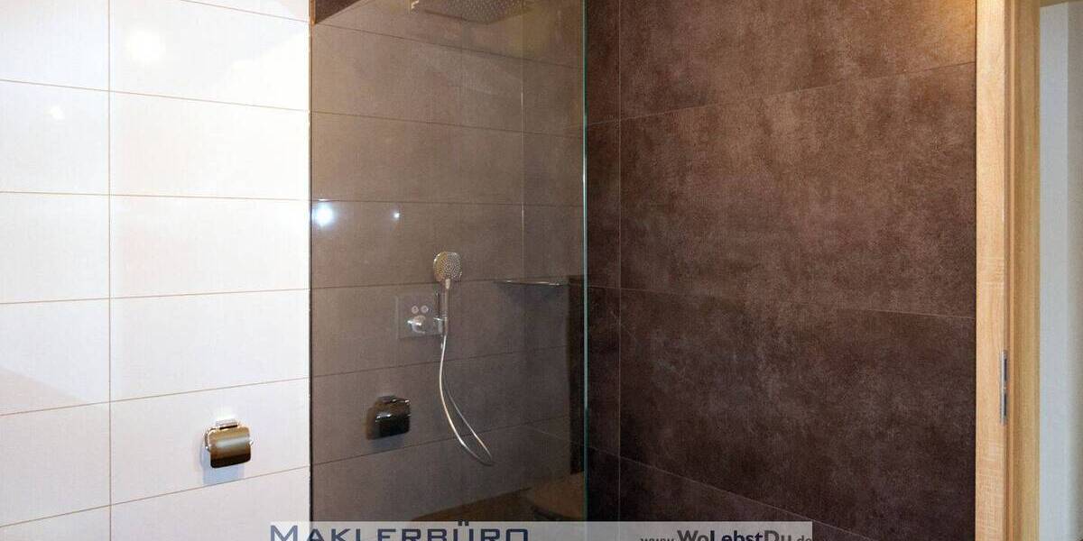 Etagenwohnung Greiz - 3 Zimmer, 68 m&sup2;, 517&euro; | Angebot:26616935