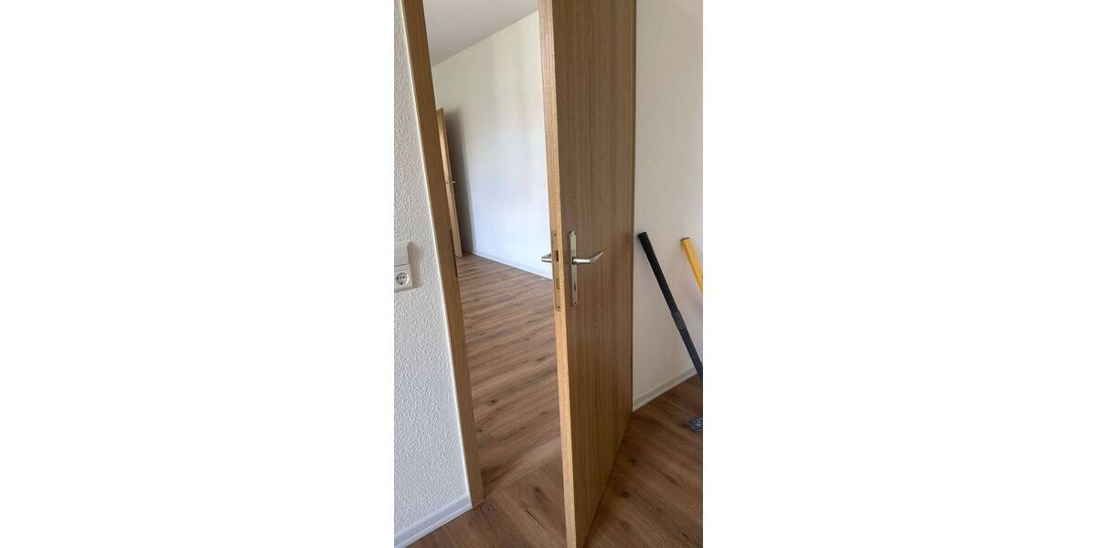 Etagenwohnung Zwickau Bahnhofsvorstadt - 3 Zimmer, 90 m&sup2;, 550&euro; | Angebot:26695006