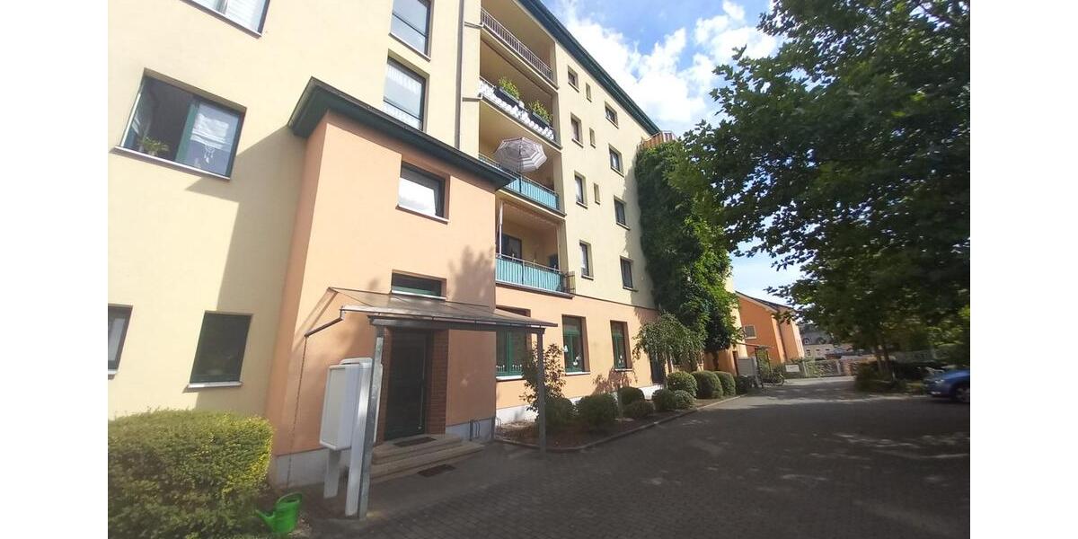 Etagenwohnung Crimmitschau - 2 Zimmer, 41 m&sup2;, 246&euro; | Angebot:25186405