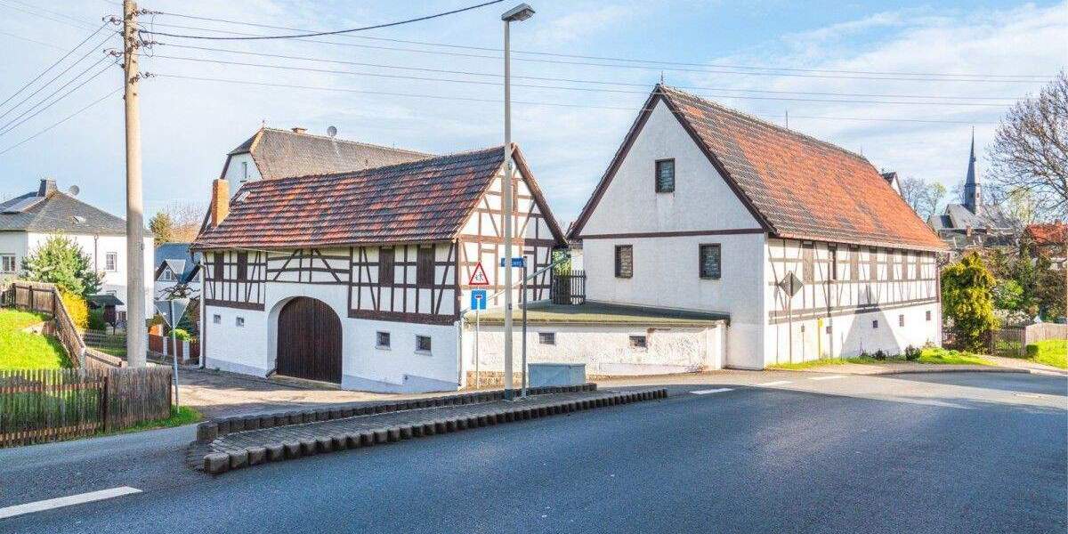 Einfamilienhaus Glauchau Wernsdorf - 1 Zimmer, 393 m&sup2;, 349.900&euro; | Angebot:25801150