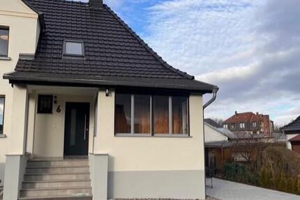 Haus Zwickau - 3 Zimmer, 95 m&sup2;, 1.250&euro; | Angebot:25395037