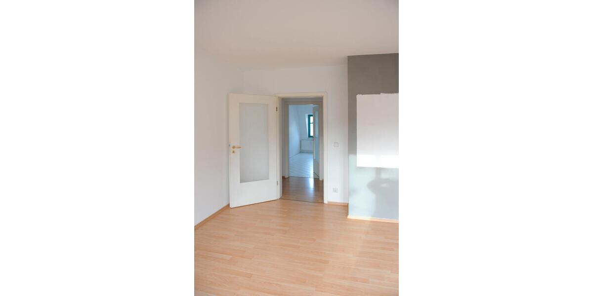 Etagenwohnung Zwickau Zwickau-Nord - 2 Zimmer, 61 m&sup2;, 395&euro; | Angebot:24474766