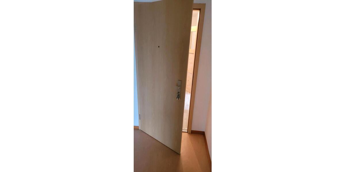 Etagenwohnung Falkenstein/Vogtland Vogtland - 6 Zimmer, 82 m&sup2;, 369&euro; | Angebot:24997077