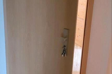 Wohnung Falkenstein/Vogtland Vogtland - 6 Zimmer, 82 m&sup2;, 369&euro; | Angebot:24997077