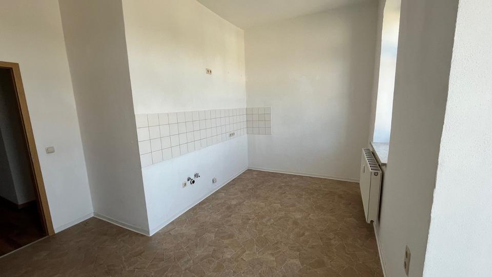 Etagenwohnung Lengenfeld - 2 Zimmer, 62 m&sup2;, 345&euro; | Angebot:17043485