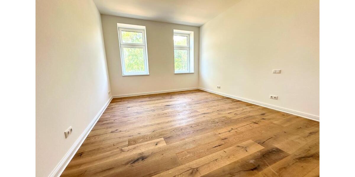 Hochparterre Limbach-Oberfrohna Oberfrohna - 3.5 Zimmer, 133 m&sup2;, 1.220&euro; | Angebot:25499877