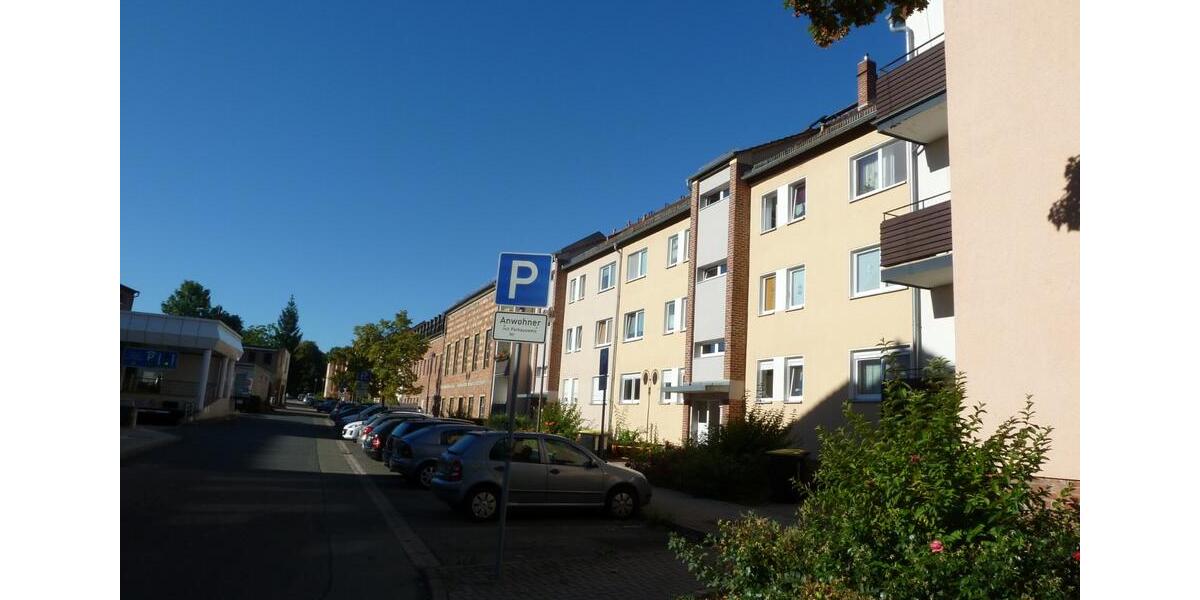 Etagenwohnung Glauchau - 1 Zimmer, 31 m&sup2;, 185&euro; | Angebot:25263505