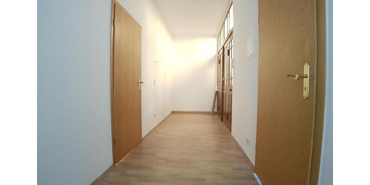 Etagenwohnung Waldenburg - 2 Zimmer, 76 m&sup2;, 300&euro; | Angebot:20444550