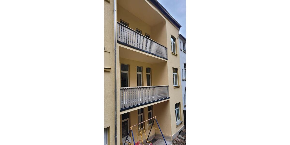 Dachgeschoßwohnung Greiz - 4 Zimmer, 107 m&sup2;, 805&euro; | Angebot:25146416