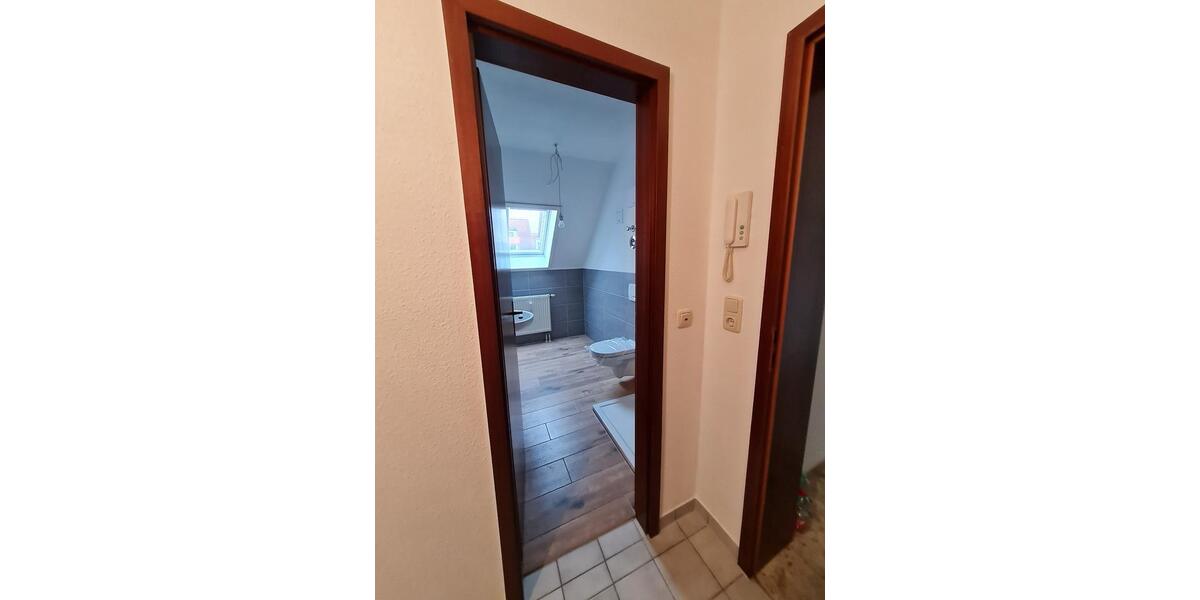 Etagenwohnung Glauchau - 2 Zimmer, 48 m&sup2;, 53.500&euro; | Angebot:24975976