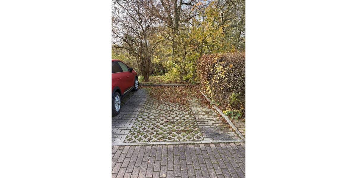 Etagenwohnung Reinsdorf - 2 Zimmer, 97 m&sup2;, 110.000&euro; | Angebot:25680259