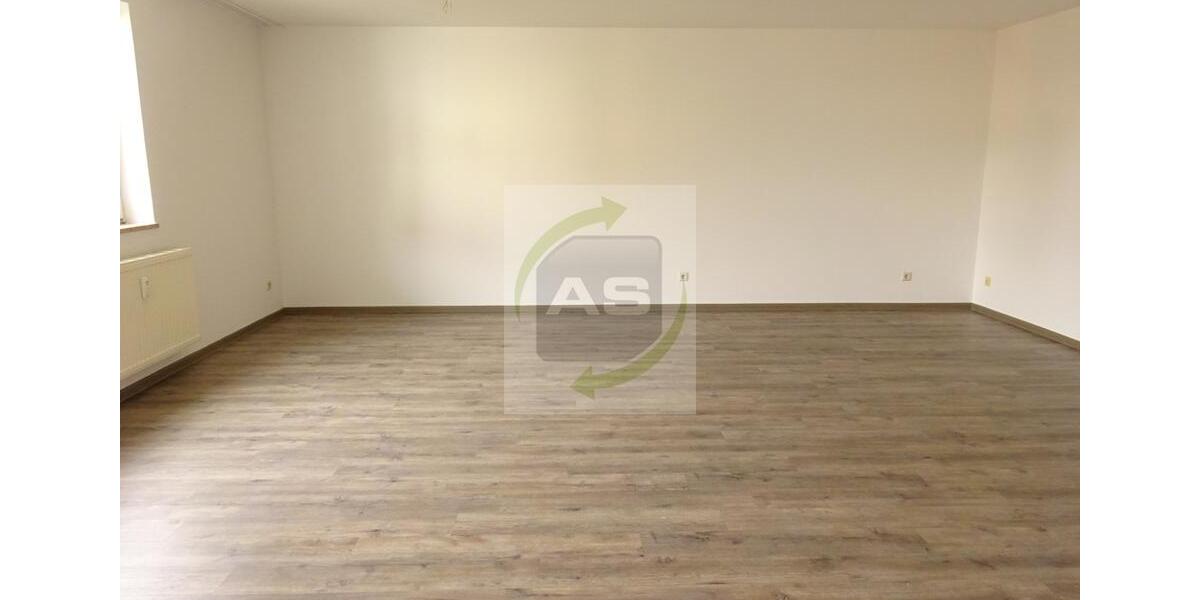 Etagenwohnung Zwickau - 2 Zimmer, 69 m&sup2;, 380&euro; | Angebot:25887100