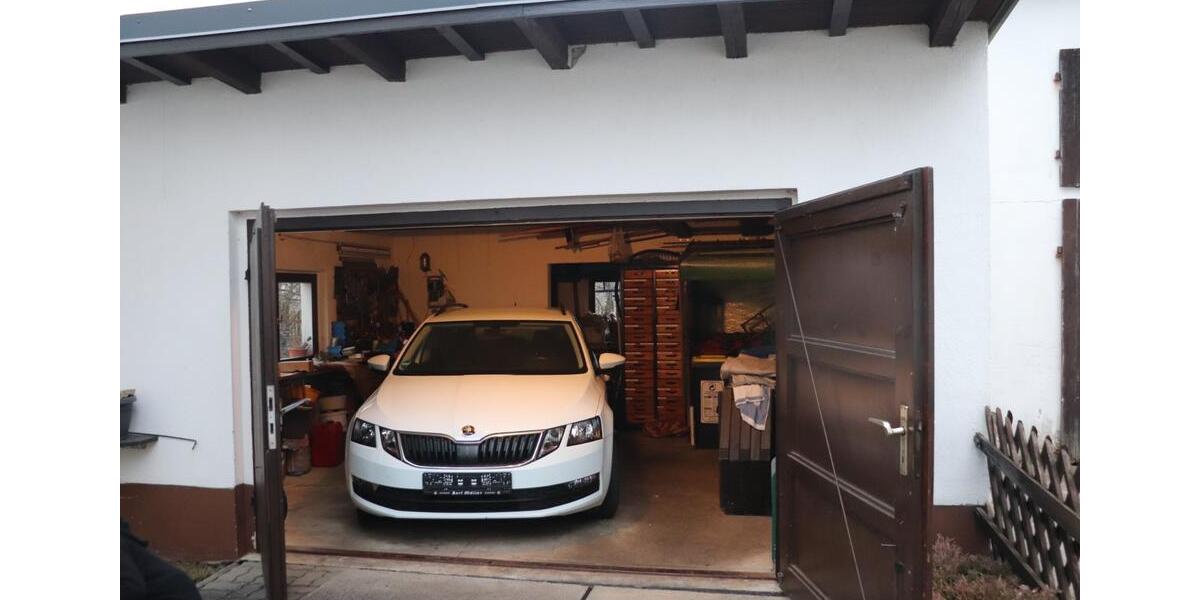 Einfamilienhaus Glauchau - 3 Zimmer, 100 m&sup2;, 159.000&euro; | Angebot:25872621