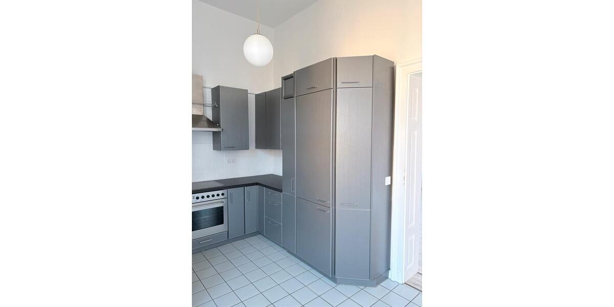 Etagenwohnung Zwickau - 3 Zimmer, 85 m&sup2;, 595&euro; | Angebot:25311291