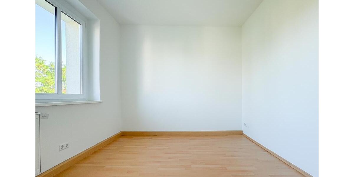 Etagenwohnung Zwickau Zwickau-Nord - 2 Zimmer, 52 m&sup2;, 295&euro; | Angebot:22052753