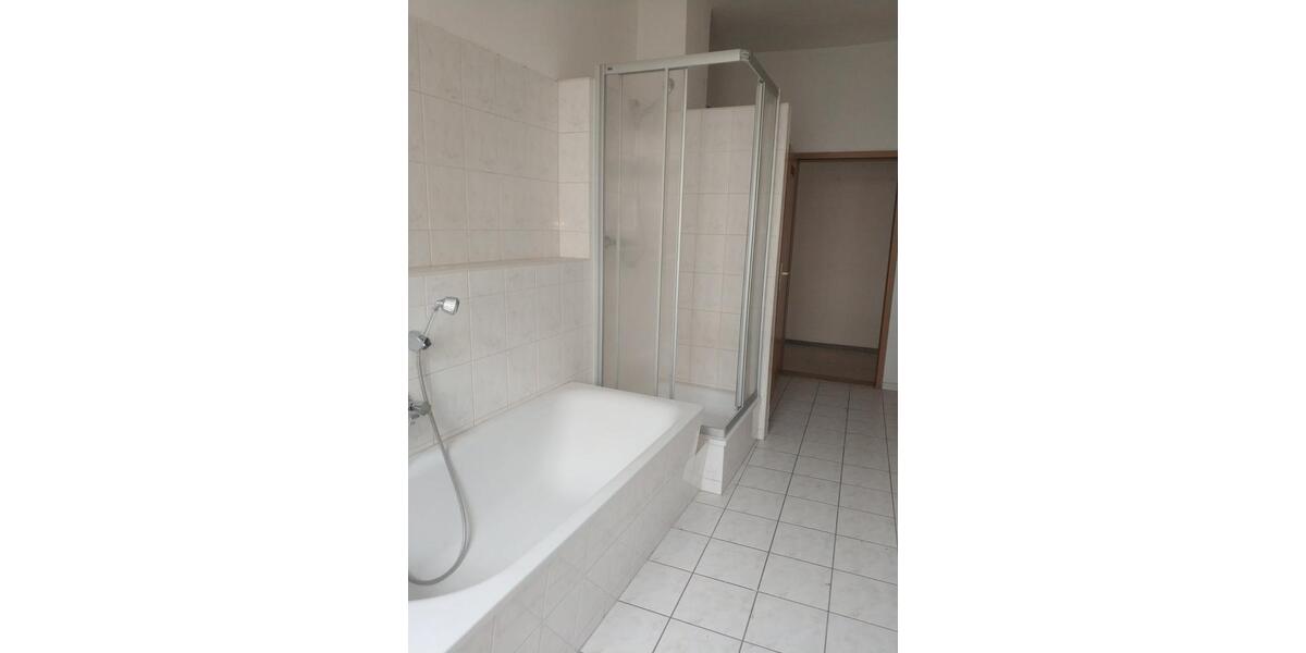 Etagenwohnung Hohenstein-Ernstthal Ernstthal - 3 Zimmer, 76 m&sup2;, 400&euro; | Angebot:25338743