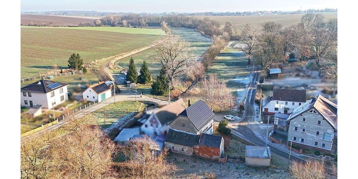 Einfamilienhaus Schmölln Illsitz - 7 Zimmer, 115 m&sup2;, 25.000&euro; | Angebot:25739926