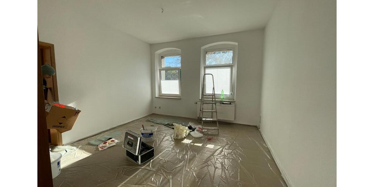 Erdgeschoßwohnung Werdau - 2 Zimmer, 47 m&sup2;, 300&euro; | Angebot:25830299