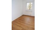 Etagenwohnung Werdau - 3 Zimmer, 59 m&sup2;, 340&euro; | Angebot:25428643