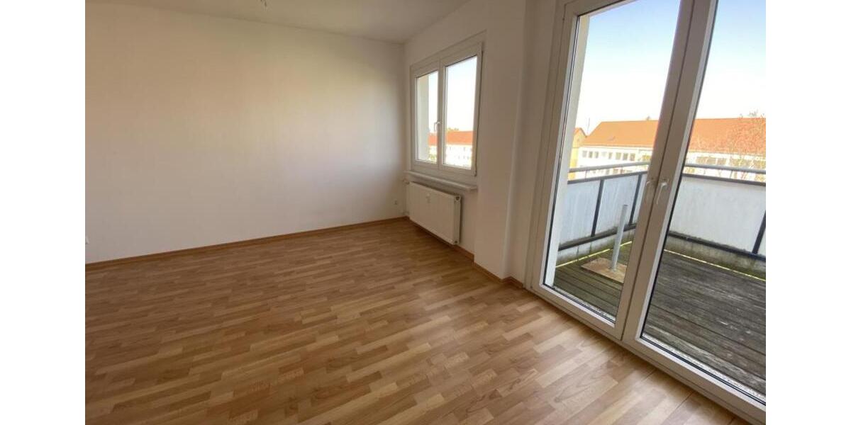 Etagenwohnung Limbach-Oberfrohna Oberfrohna - 1 Zimmer, 33 m&sup2;, 280&euro; | Angebot:23812510