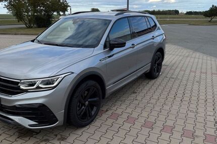 VW Tiguan 34.000 km 40.499 &euro; Langenbernsdorf 08428
