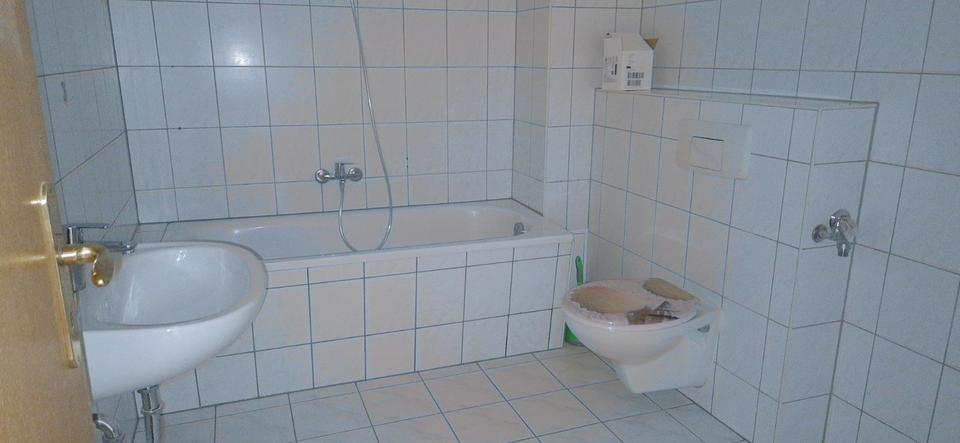 Etagenwohnung Hohenstein-Ernstthal Ernstthal - 3 Zimmer, 88 m&sup2;, 550&euro; | Angebot:25232388