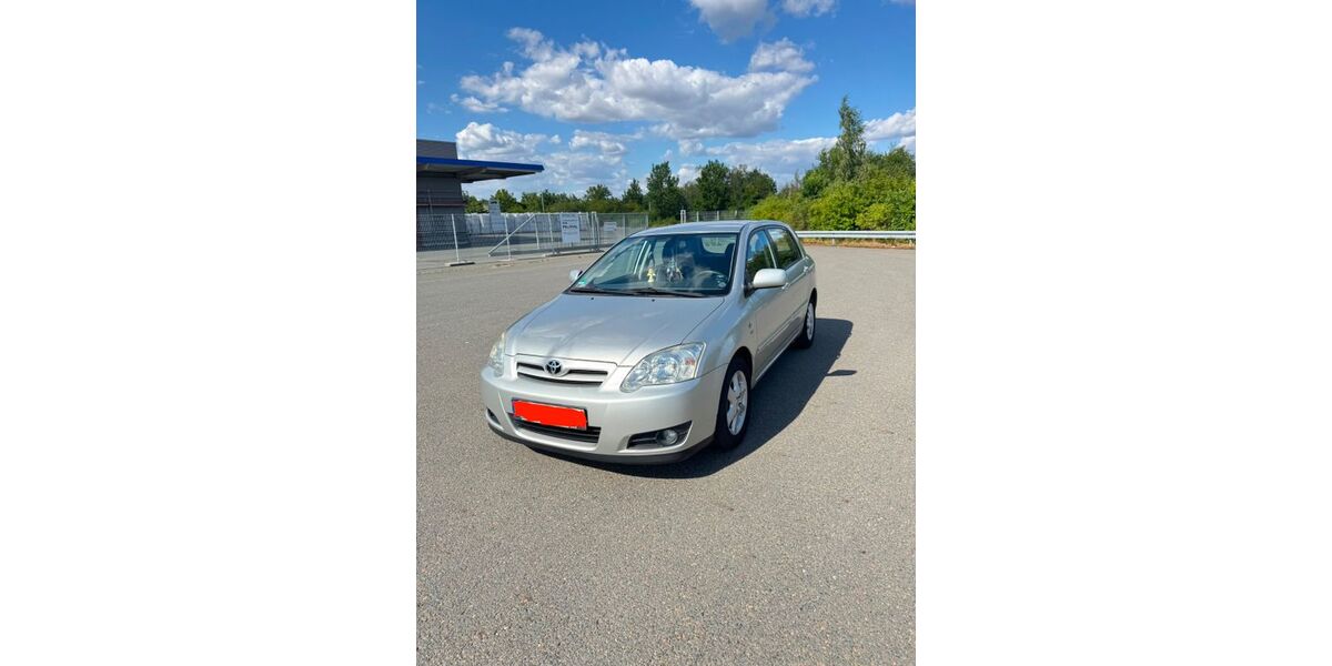 Toyota Corolla 161.300 km 5.500 &euro; Crimmitschau 08451