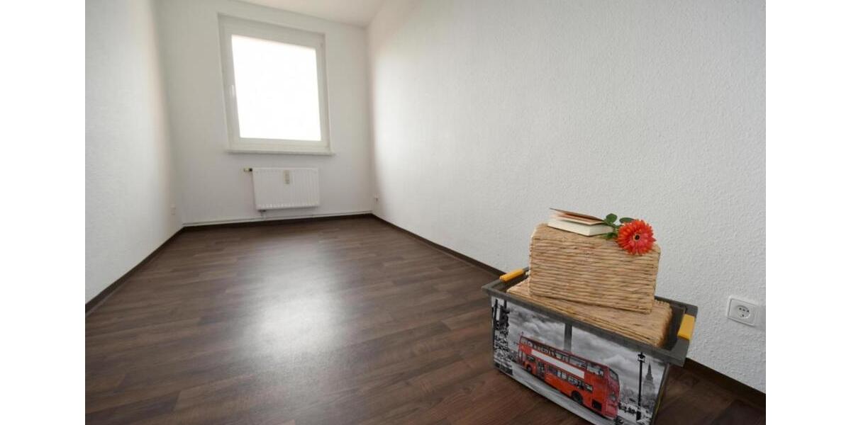 Etagenwohnung Hohenstein-Ernstthal Ernstthal - 3 Zimmer, 60 m&sup2;, 380&euro; | Angebot:16883937