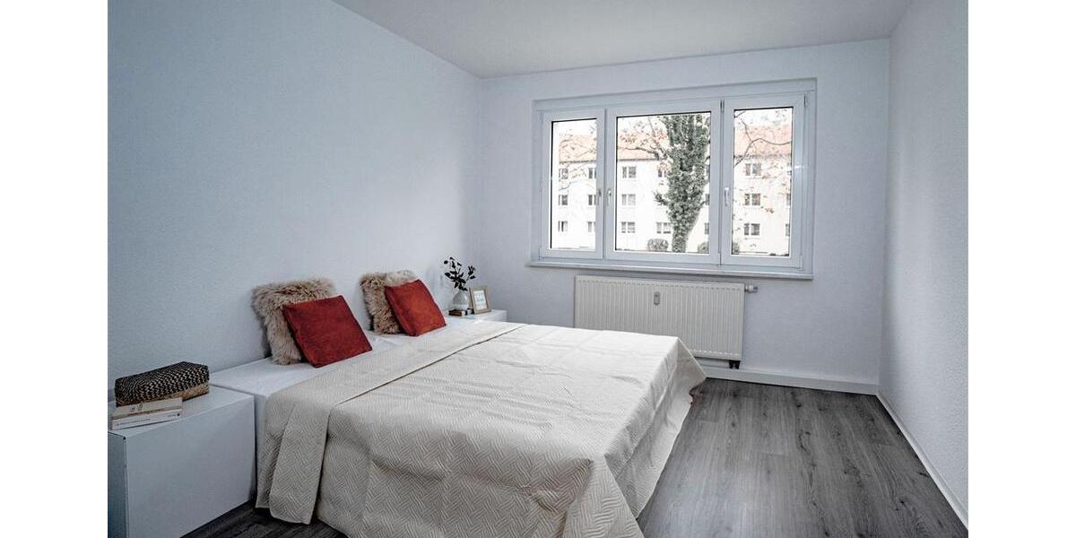 Etagenwohnung Crimmitschau - 2 Zimmer, 46 m&sup2;, 274&euro; | Angebot:19836225