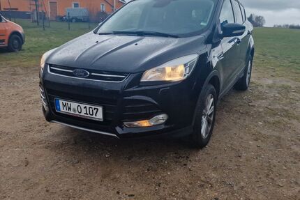 Ford Kuga 186.000 km 9.490 &euro; Mühlau 09241