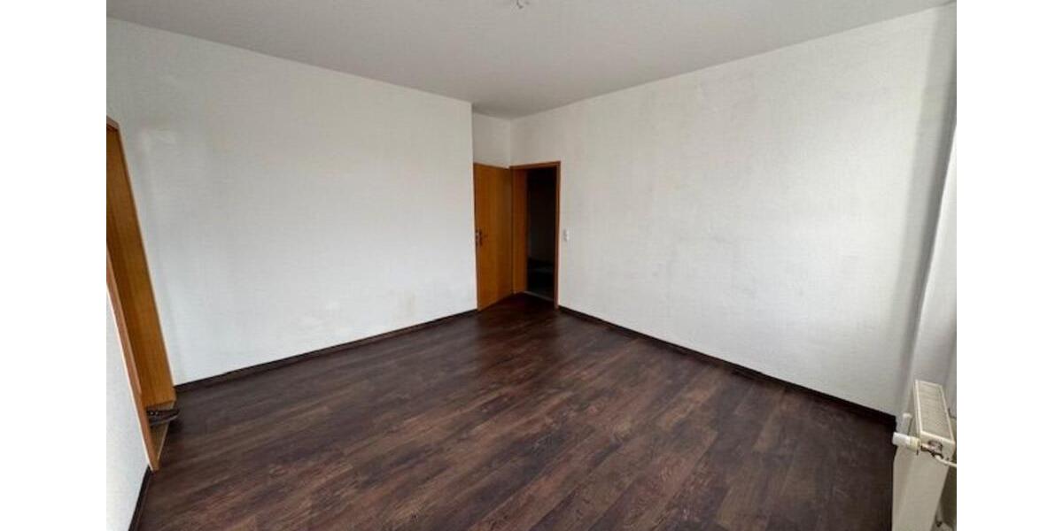 Etagenwohnung Ronneburg - 4 Zimmer, 105 m&sup2;, 545&euro; | Angebot:25509041