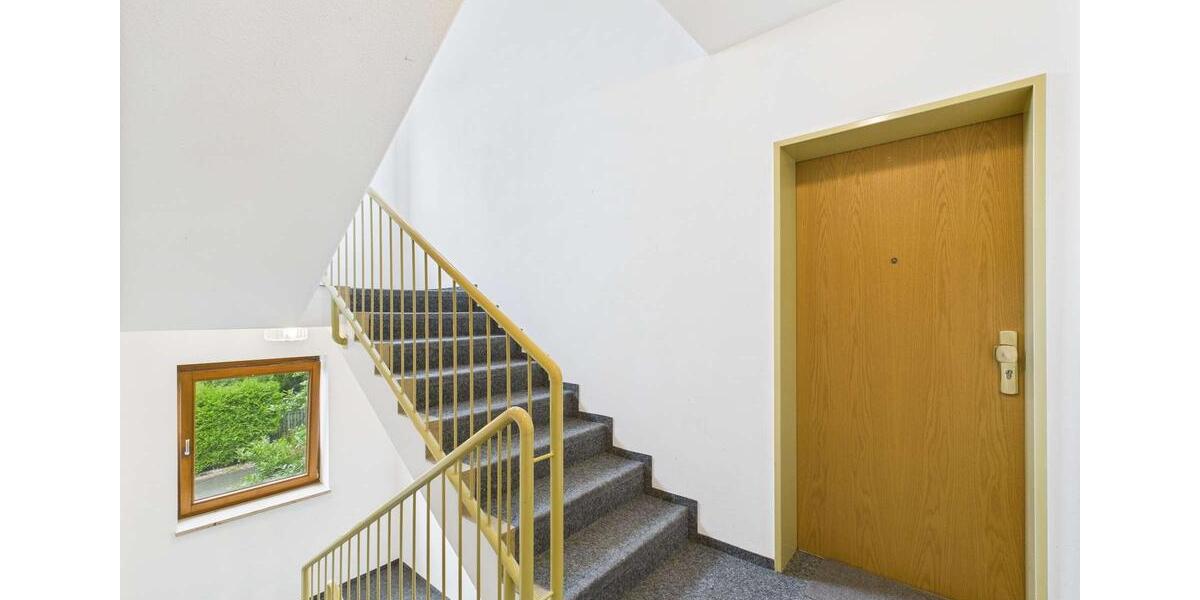 Etagenwohnung Lengenfeld - 1 Zimmer, 35 m&sup2;, 175&euro; | Angebot:23553307
