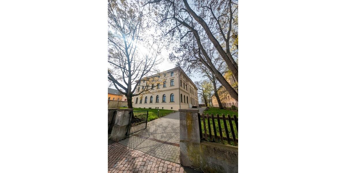 Etagenwohnung Glauchau - 2 Zimmer, 53 m&sup2;, 69.900&euro; | Angebot:26538154
