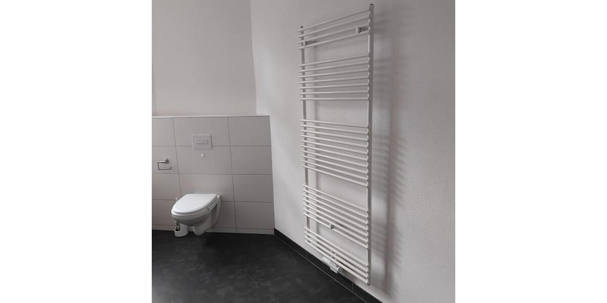 Etagenwohnung Zwickau Zwickau-Nord - 4 Zimmer, 100 m&sup2;, 600&euro; | Angebot:25375183