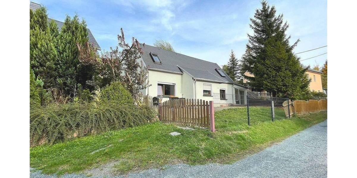 Einfamilienhaus Rodewisch - 5 Zimmer, 150 m&sup2;, 85.000&euro; | Angebot:25662568