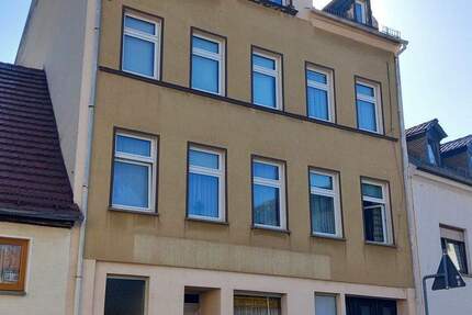 Haus Crimmitschau - 9 Zimmer, 185 m&sup2;, 69.000&euro; | Angebot:25678130