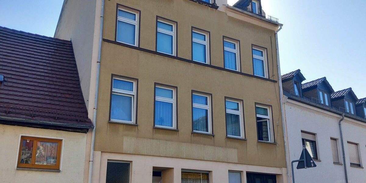 Mehrfamilienhaus, Wohnhaus Crimmitschau - 9 Zimmer, 185 m&sup2;, 69.000&euro; | Angebot:25678130