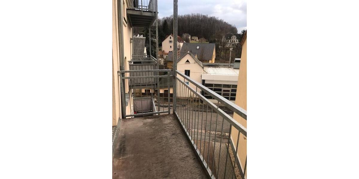 Etagenwohnung Reinsdorf - 3 Zimmer, 87 m&sup2;, 519&euro; | Angebot:26038817