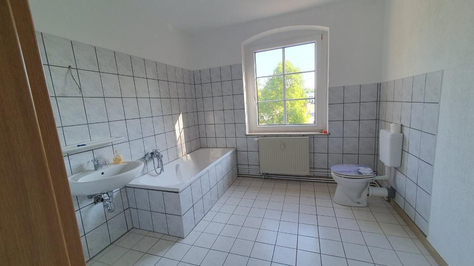 Etagenwohnung St. Egidien - 2 Zimmer, 58 m&sup2;, 250&euro; | Angebot:25943898