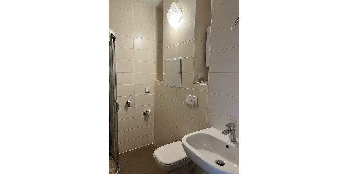 Erdgeschoßwohnung Zwickau Neuplanitz - 2 Zimmer, 50 m&sup2;, 320&euro; | Angebot:25569435
