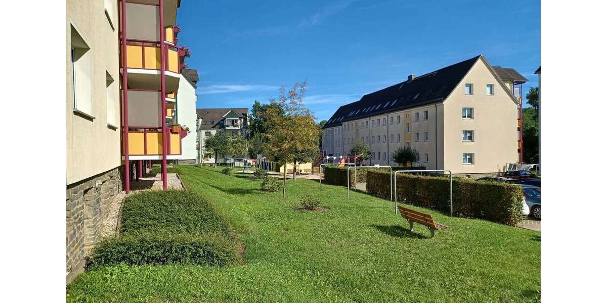 Etagenwohnung Zwickau Auerbach - 3 Zimmer, 81 m&sup2;, 483&euro; | Angebot:24611589