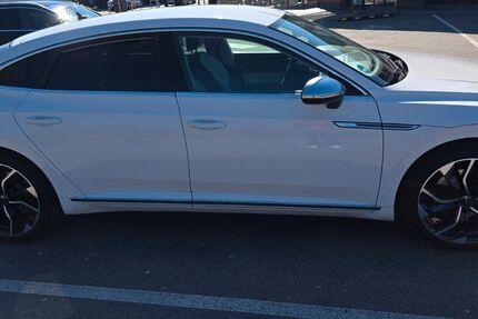 VW Arteon 168.000 km 22.999 &euro; Glauchau 08371