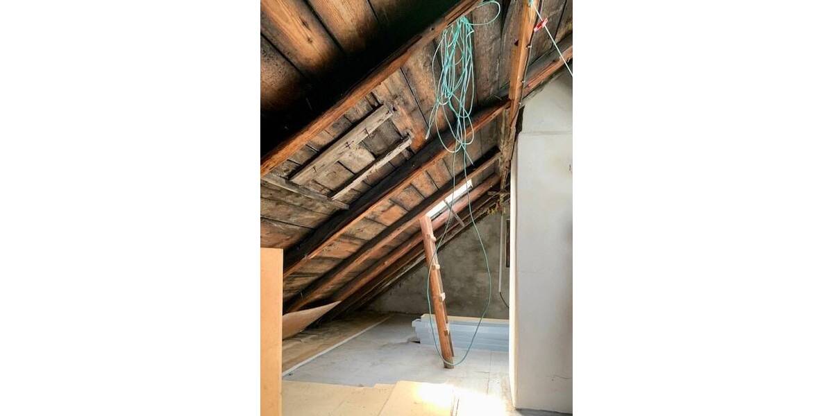 Reihenendhaus Reichenbach - 6 Zimmer, 127 m&sup2;, 85.000&euro; | Angebot:25662050