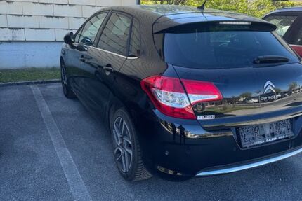 Citroen C4 94.700 km 8.200 &euro; Neumarkt am Wallersee 05202
