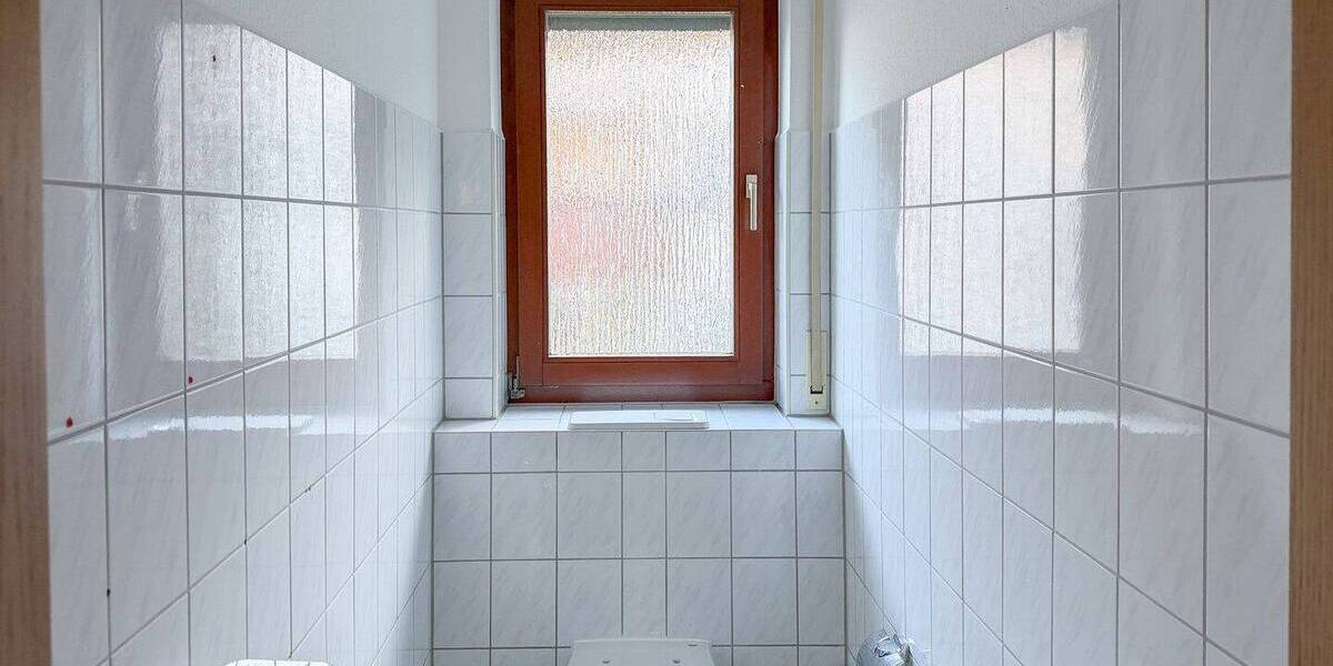 Etagenwohnung Lengenfeld - 3 Zimmer, 71 m&sup2;, 72.000&euro; | Angebot:26378417