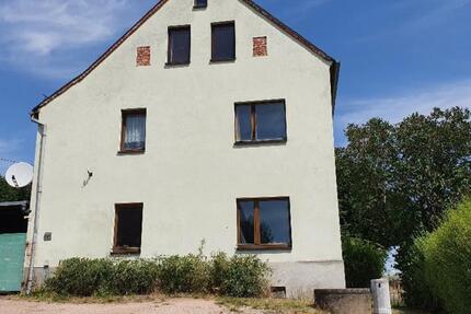 Haus Hirschfeld - 8 Zimmer, 180 m&sup2;, 149.000&euro; | Angebot:25843551